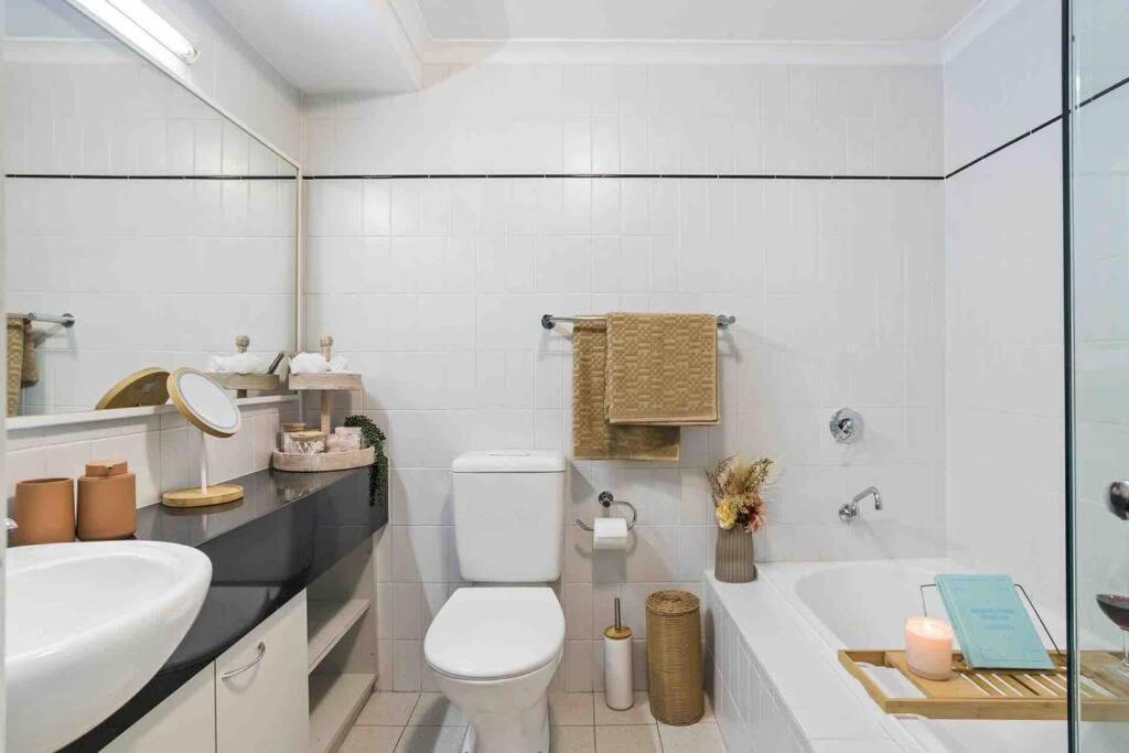 Stunning 2br Cbd Next To King's Park Apartment Perth